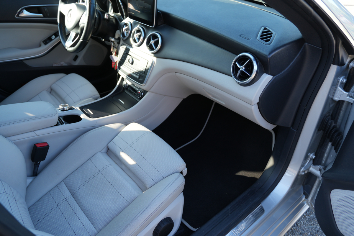 Mercedes Classe CLA — 37