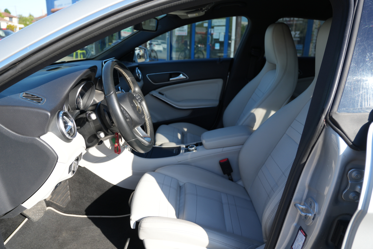 Mercedes Classe CLA — 34