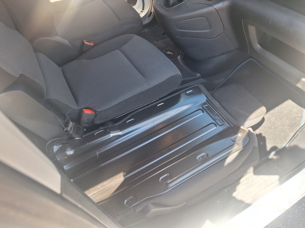 Peugeot Partner — 15