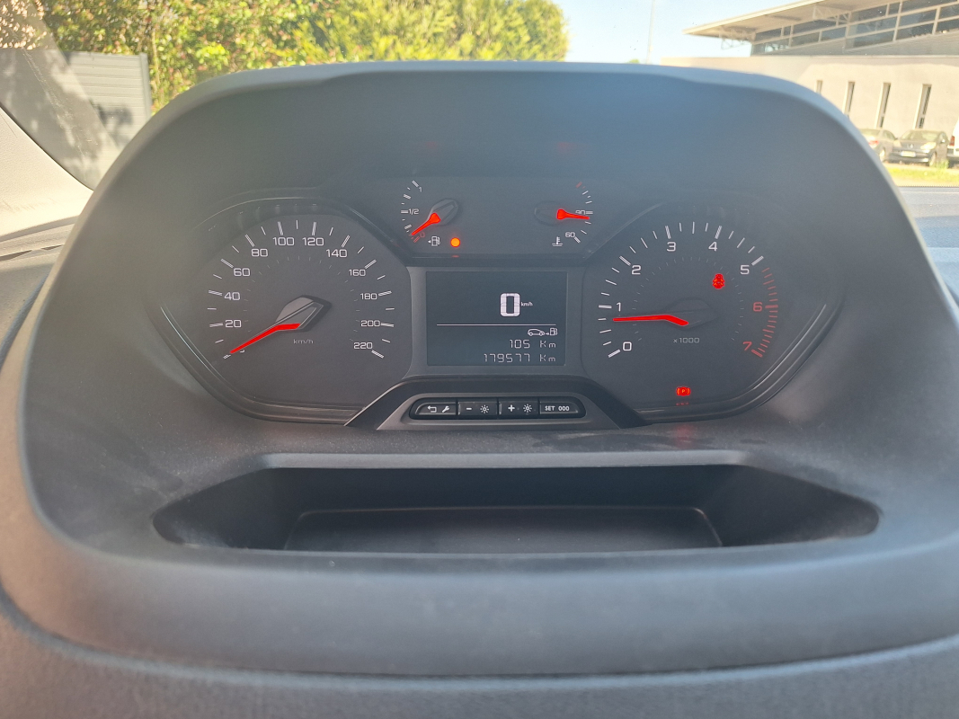 Peugeot Partner — 20