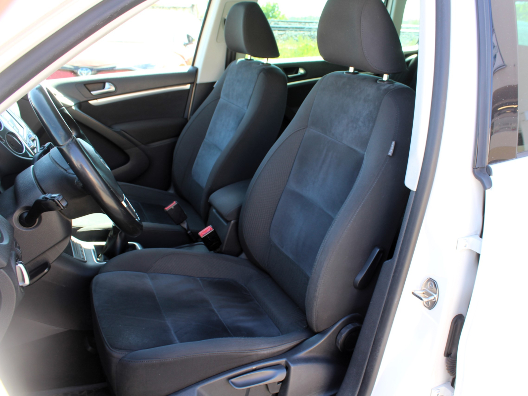 Volkswagen Tiguan — 26