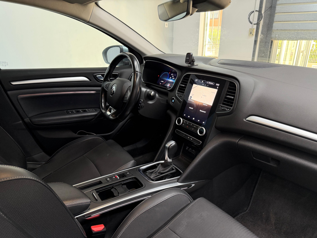 Renault Megane Estate — 21
