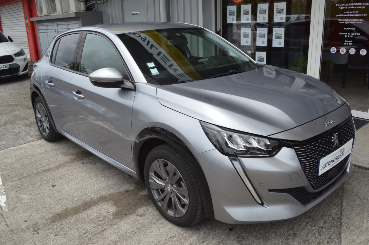 Peugeot e-208 — 2