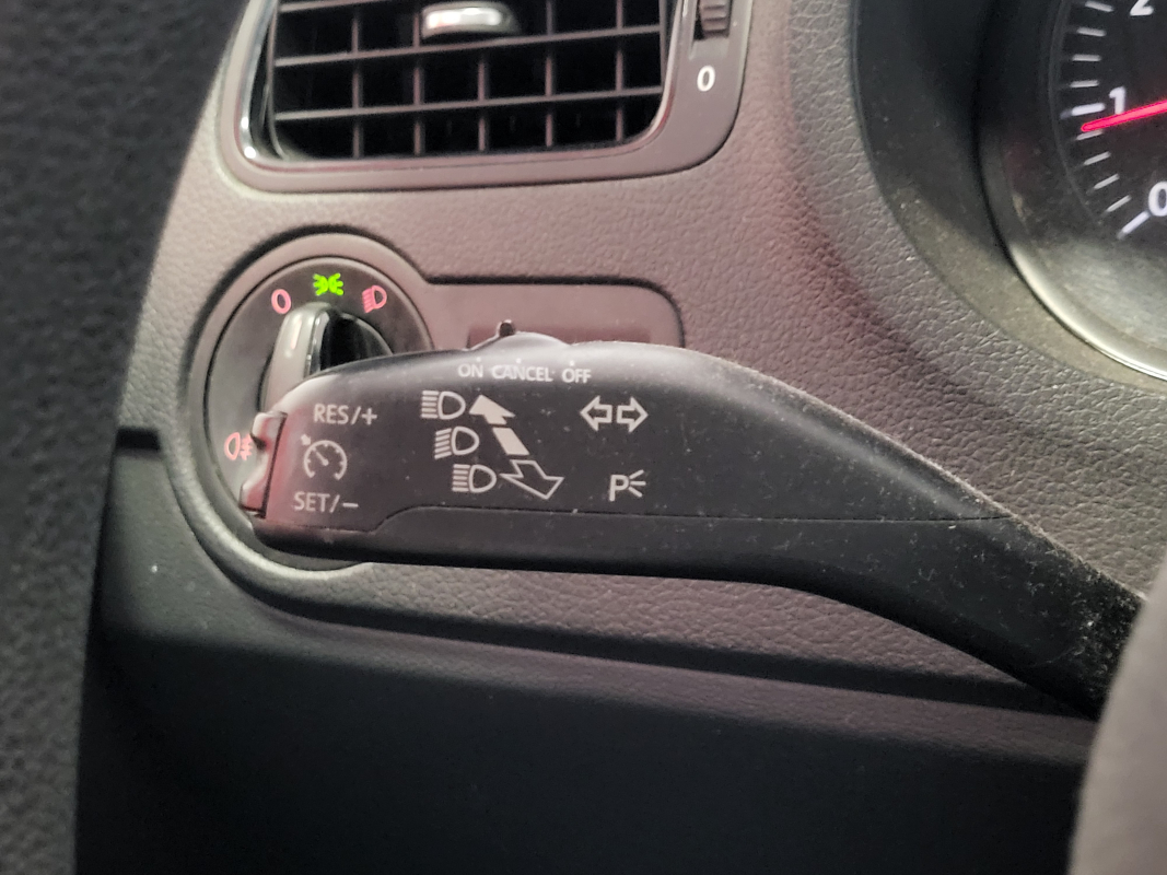 Volkswagen Polo — 15