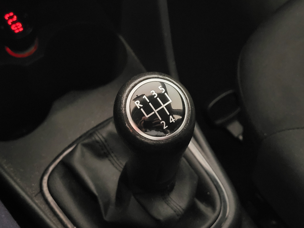 Volkswagen Polo — 19