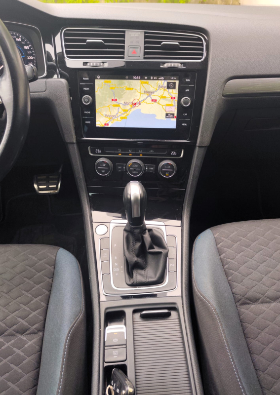 Volkswagen Golf — 19