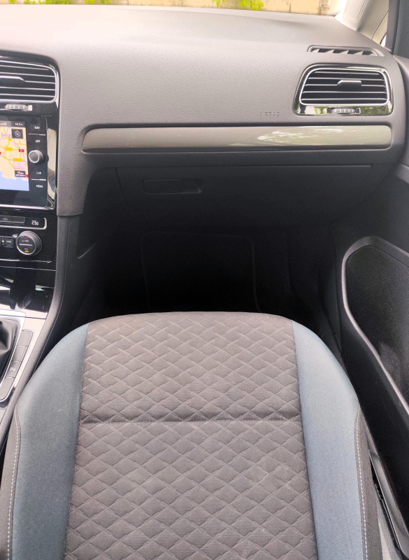 Volkswagen Golf — 20