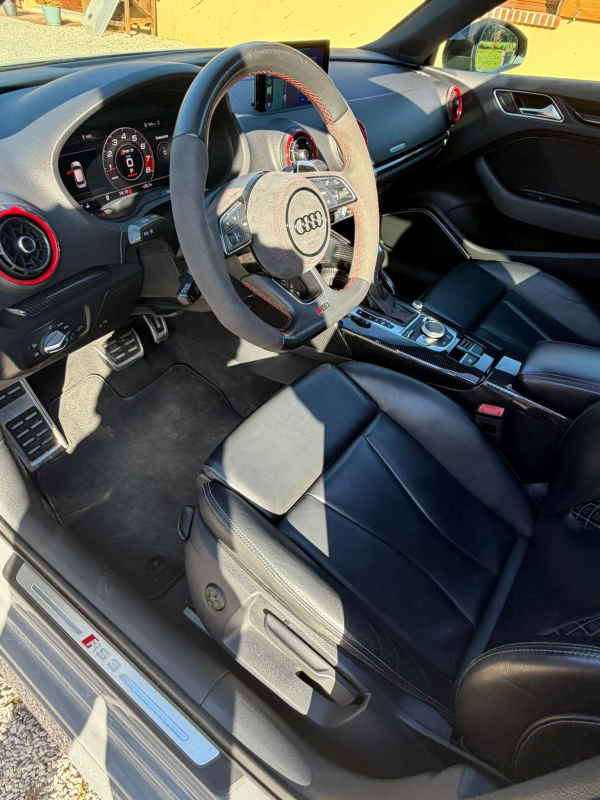 Audi RS3 — 12
