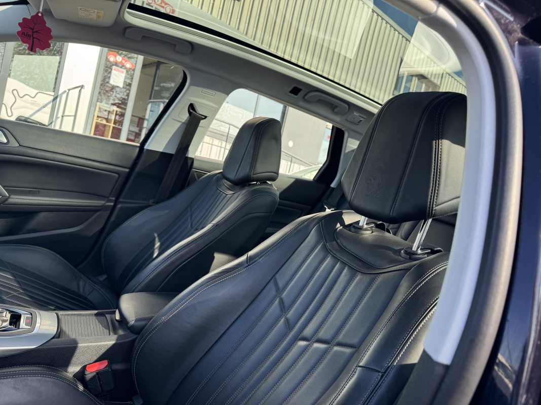 Peugeot 308 SW — 21