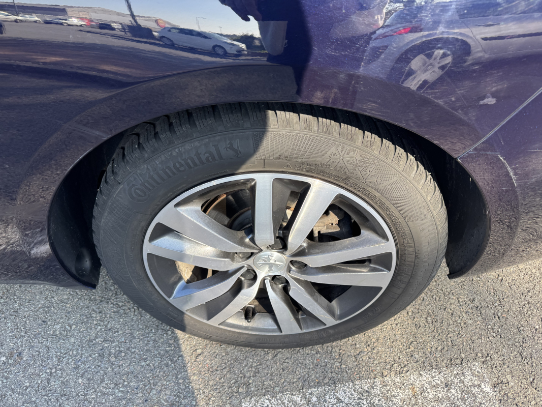 Peugeot 308 SW — 28