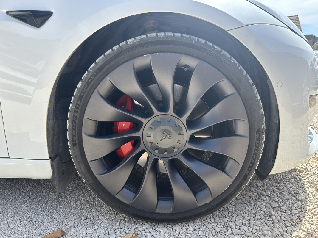 Tesla Model 3 — 24