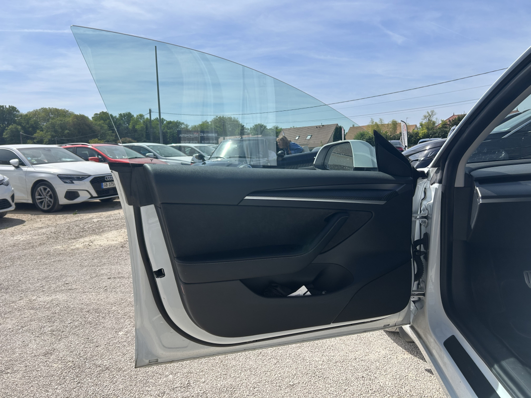 Tesla Model 3 — 31