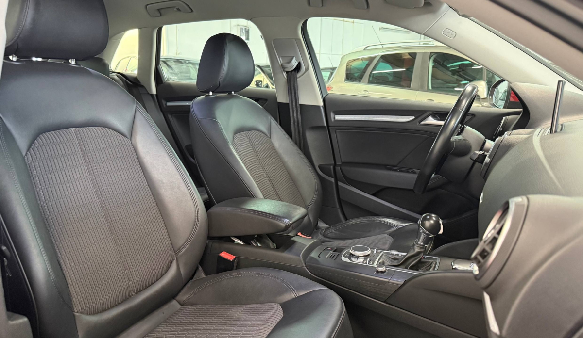 Audi A3 Sportback — 12
