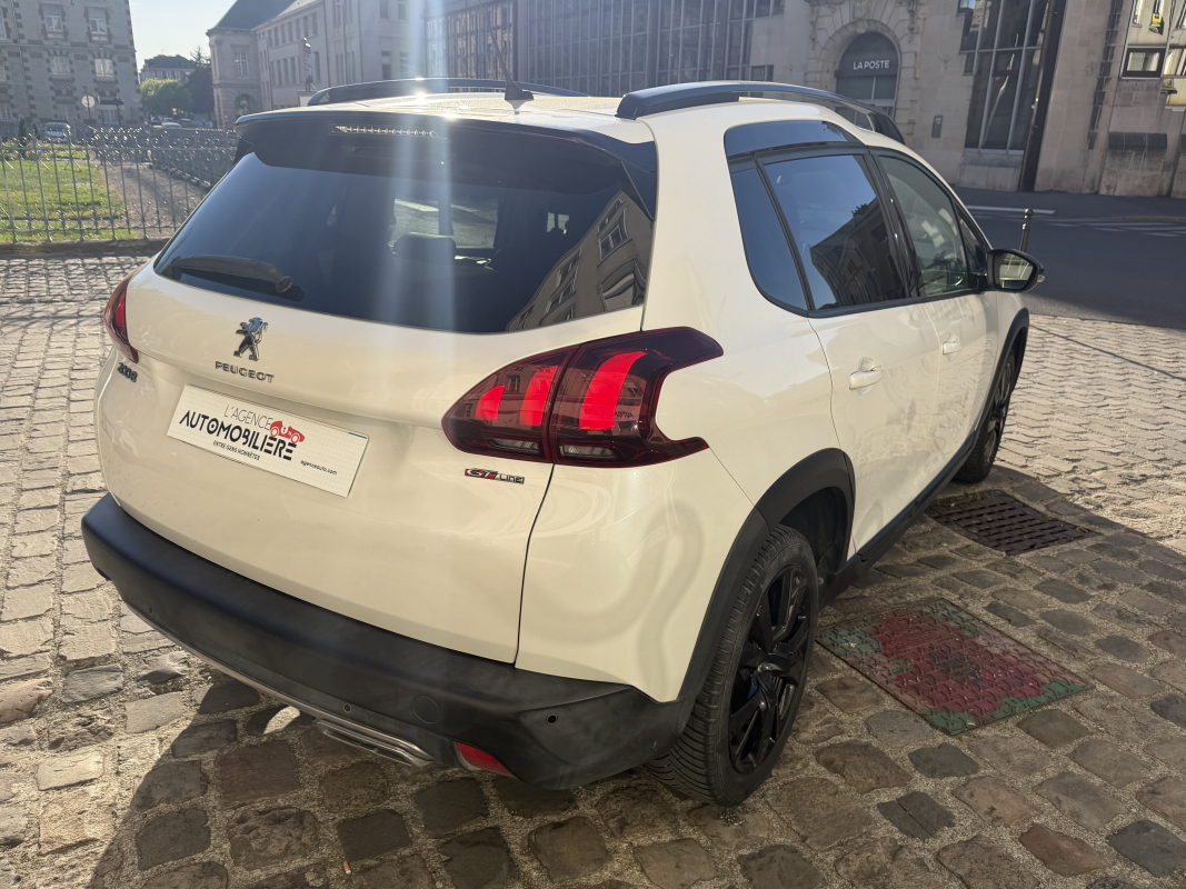 Peugeot 2008 — 5