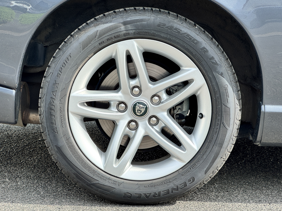 Jaguar XK8 — 39