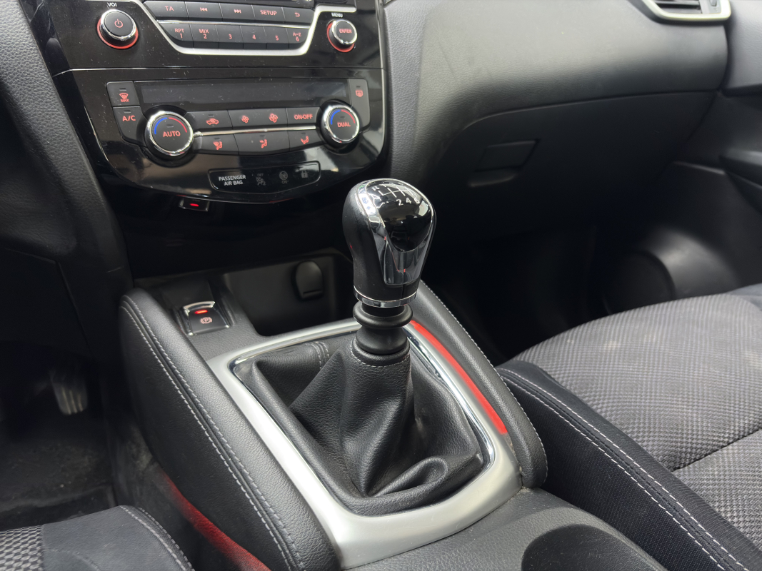 Nissan Qashqai — 16