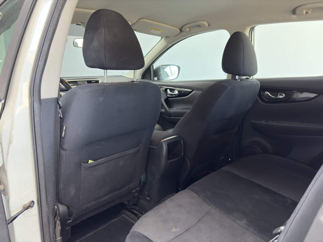 Nissan Qashqai — 24
