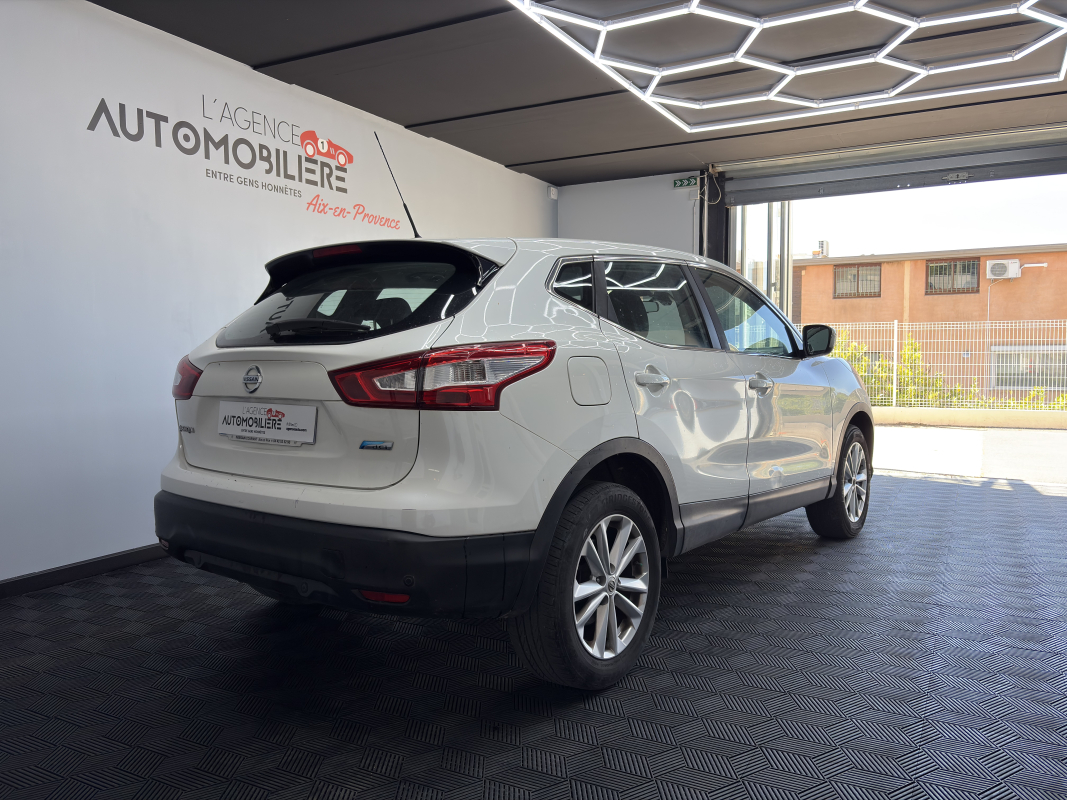 Nissan Qashqai — 3