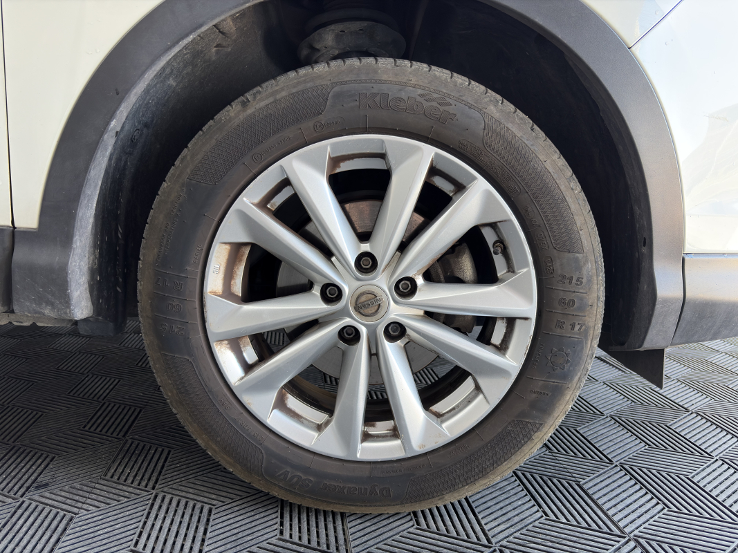Nissan Qashqai — 28