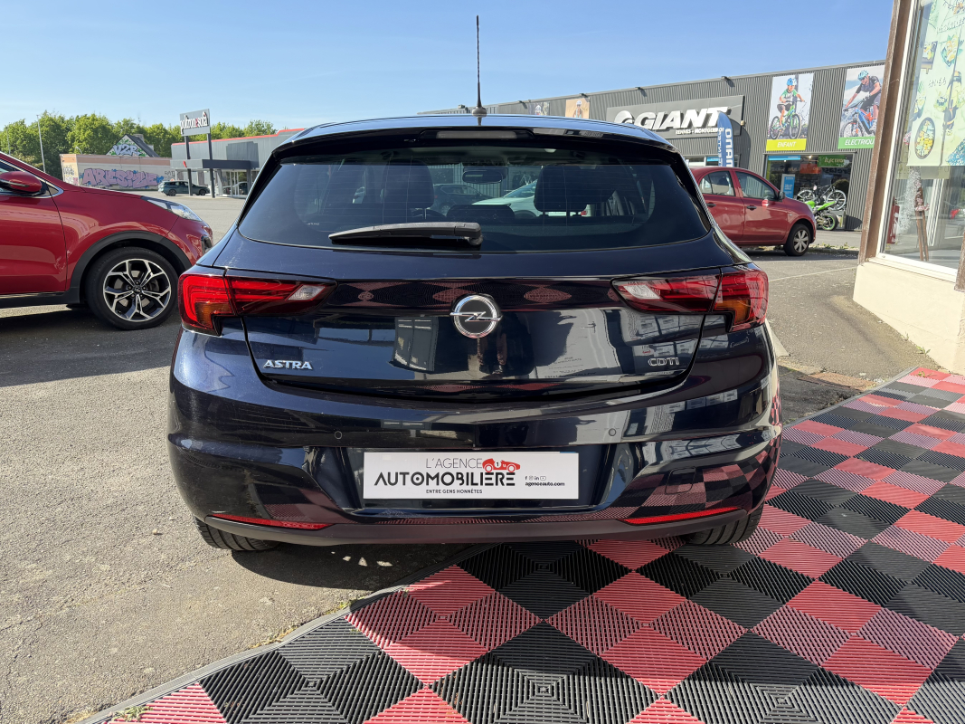 Opel Astra — 4