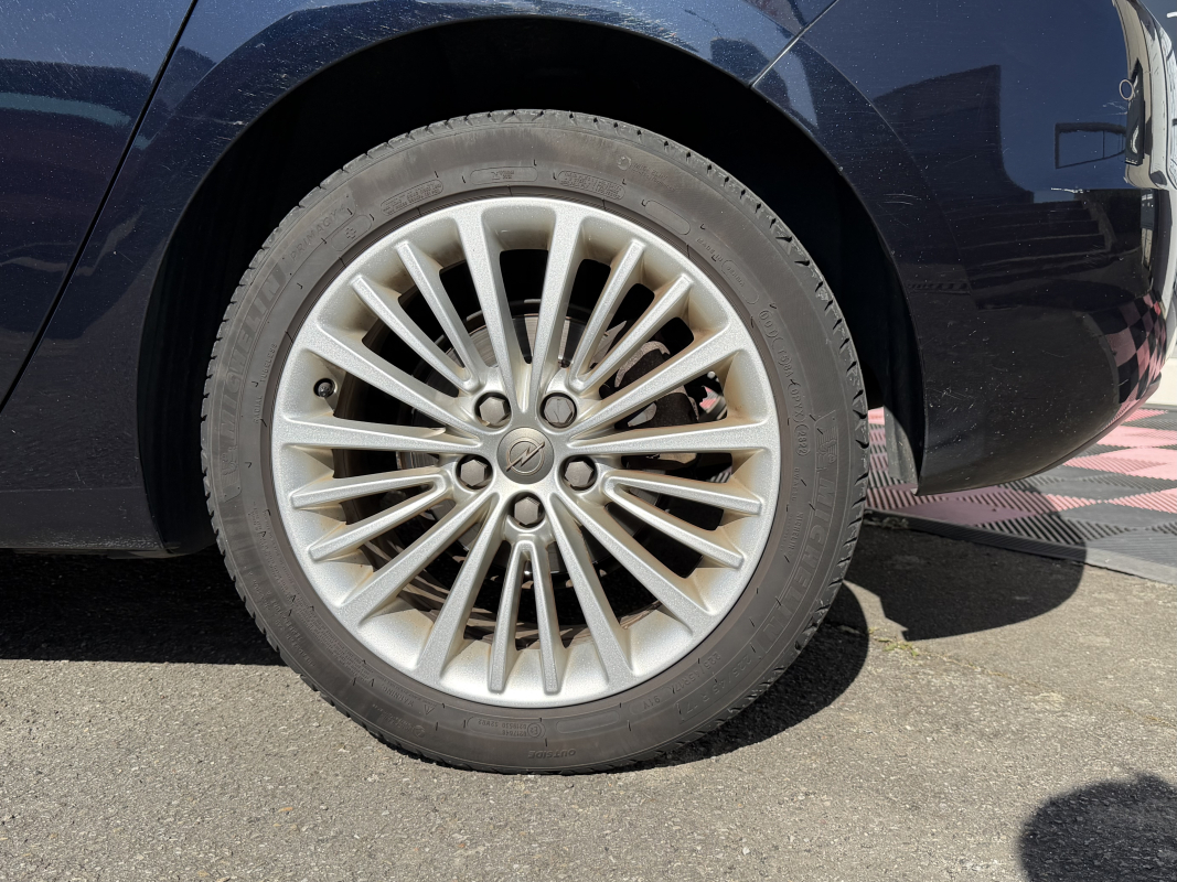 Opel Astra — 33