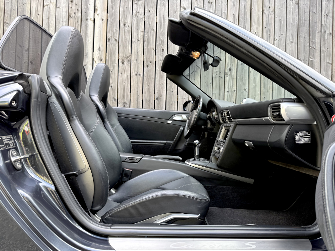 Porsche 911 — 6