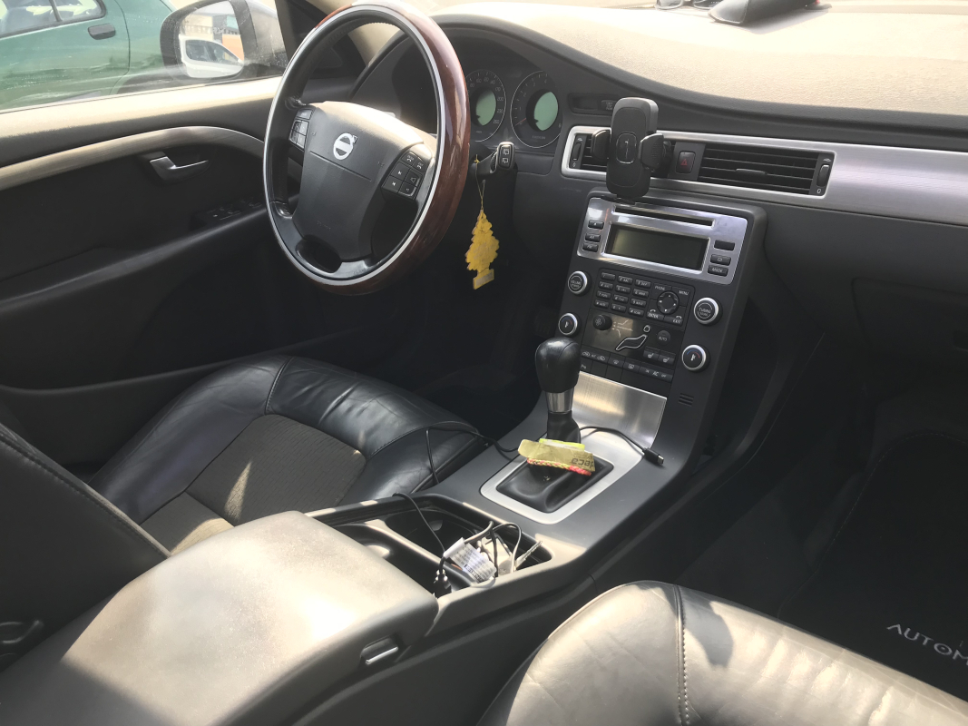 Volvo V70 — 23