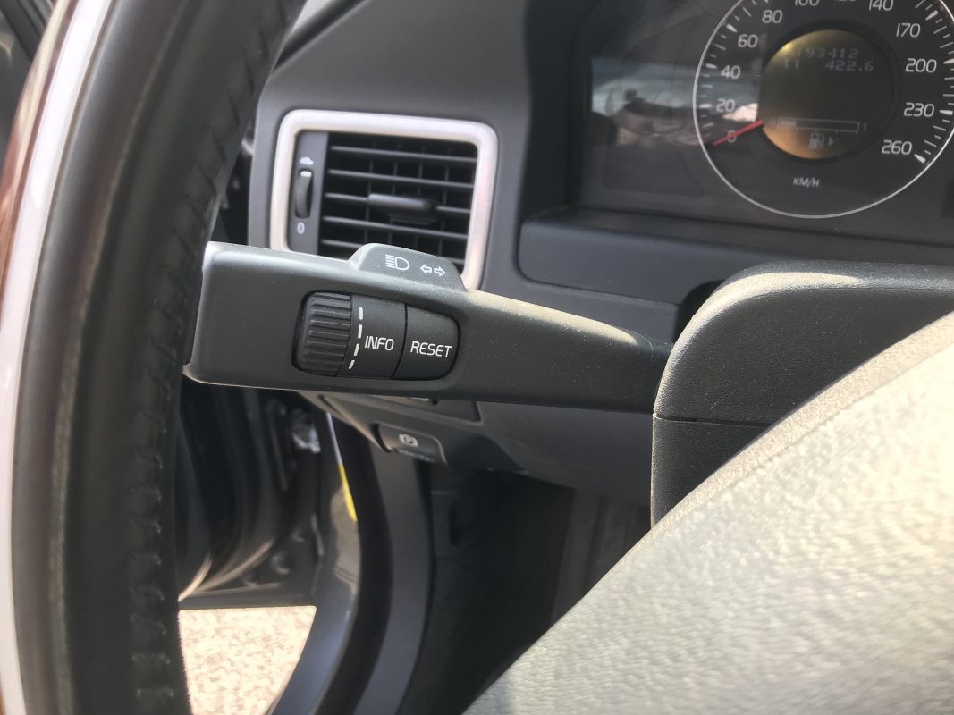 Volvo V70 — 17
