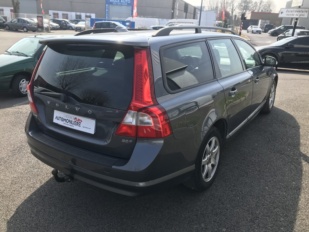 Volvo V70 — 9