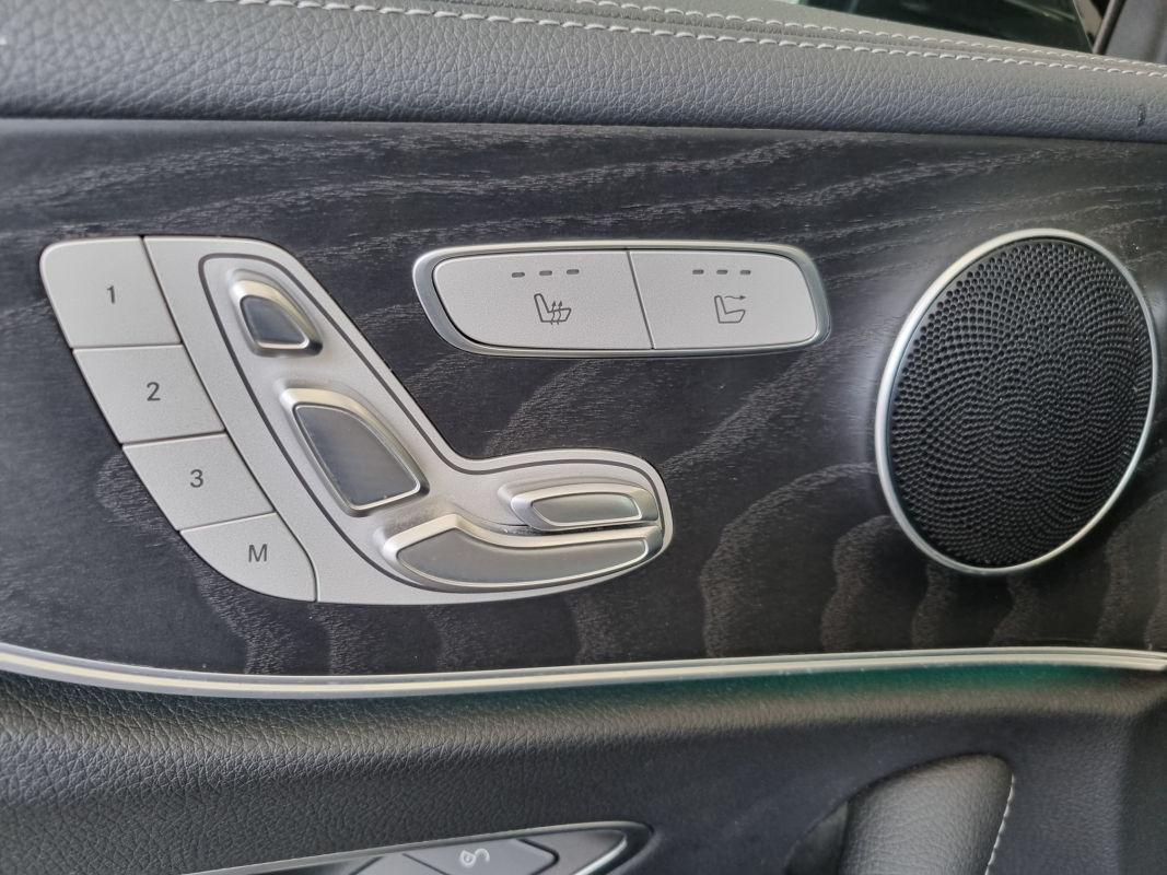 Mercedes Classe E — 27