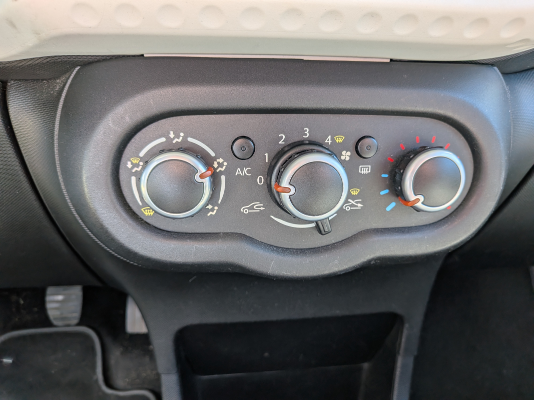 Renault Renault Twingo 3 — 11