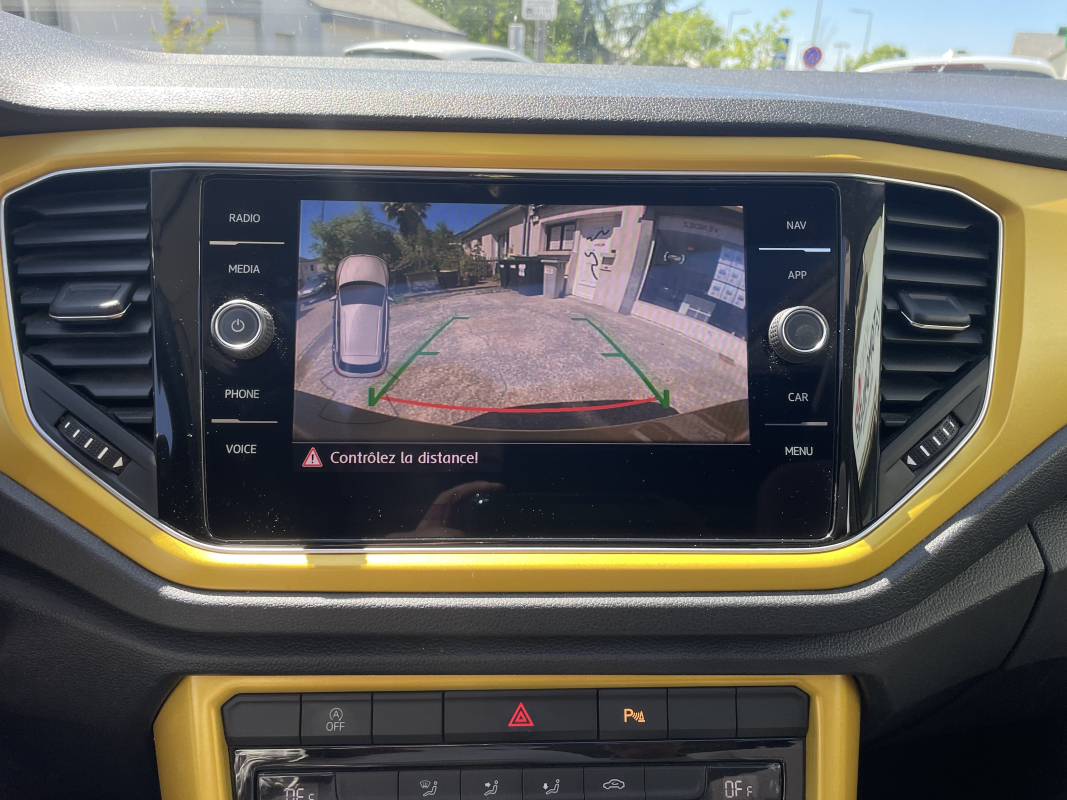 Volkswagen T-roc — 18