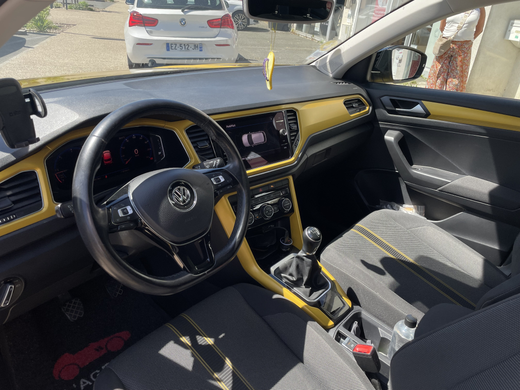 Volkswagen T-roc — 10