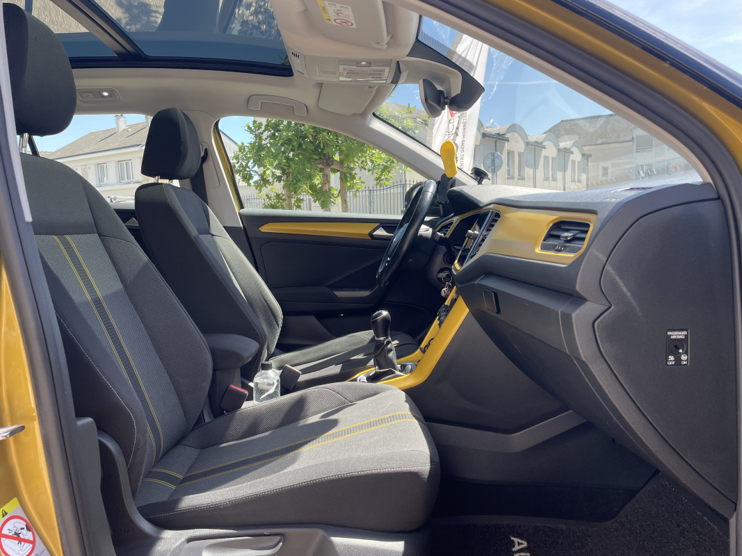 Volkswagen T-roc — 13