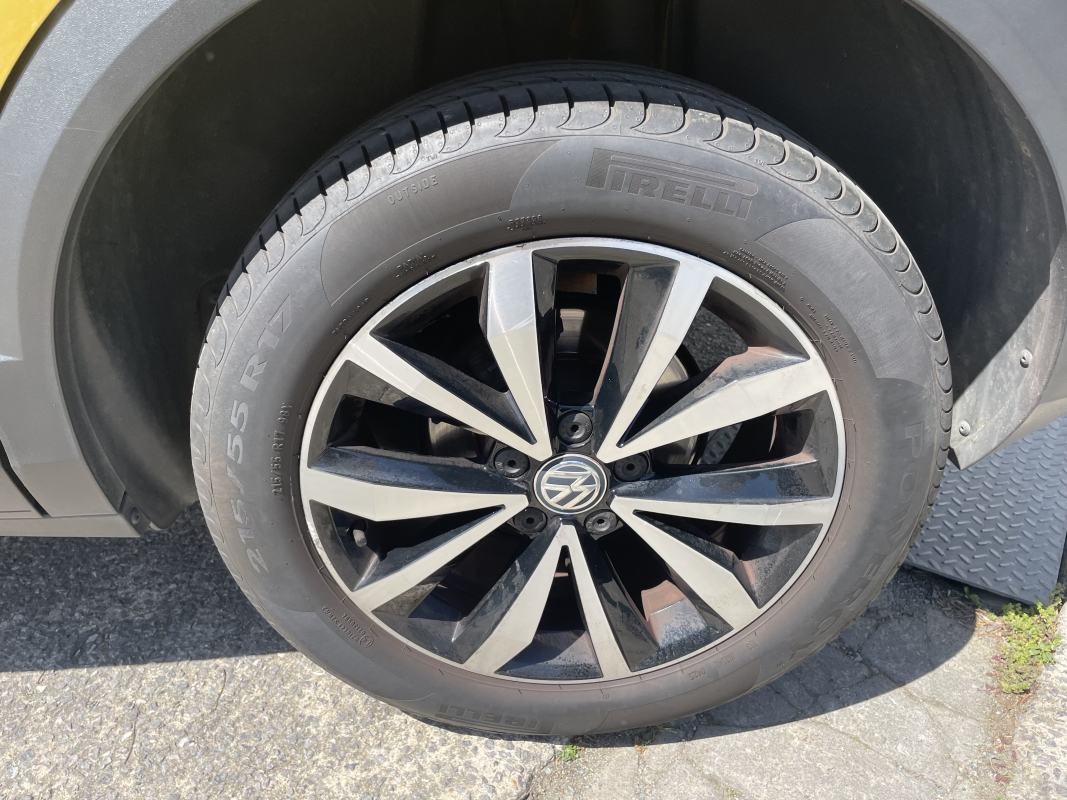 Volkswagen T-roc — 28