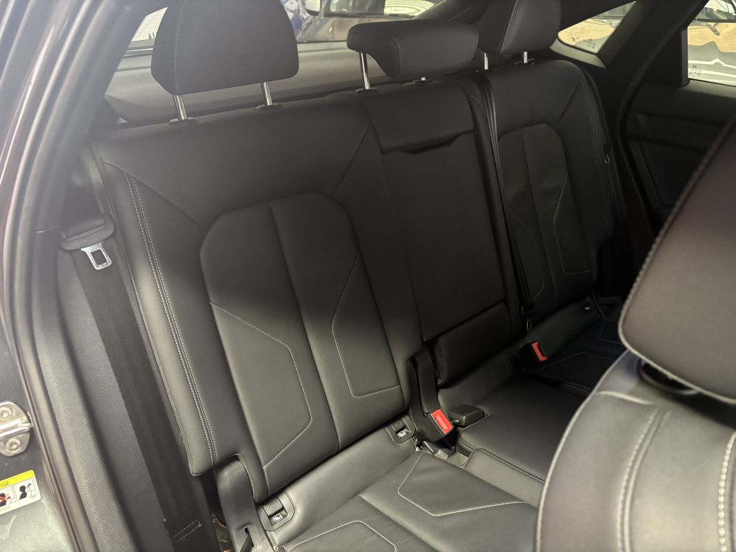 Audi Audi Q3 — 15