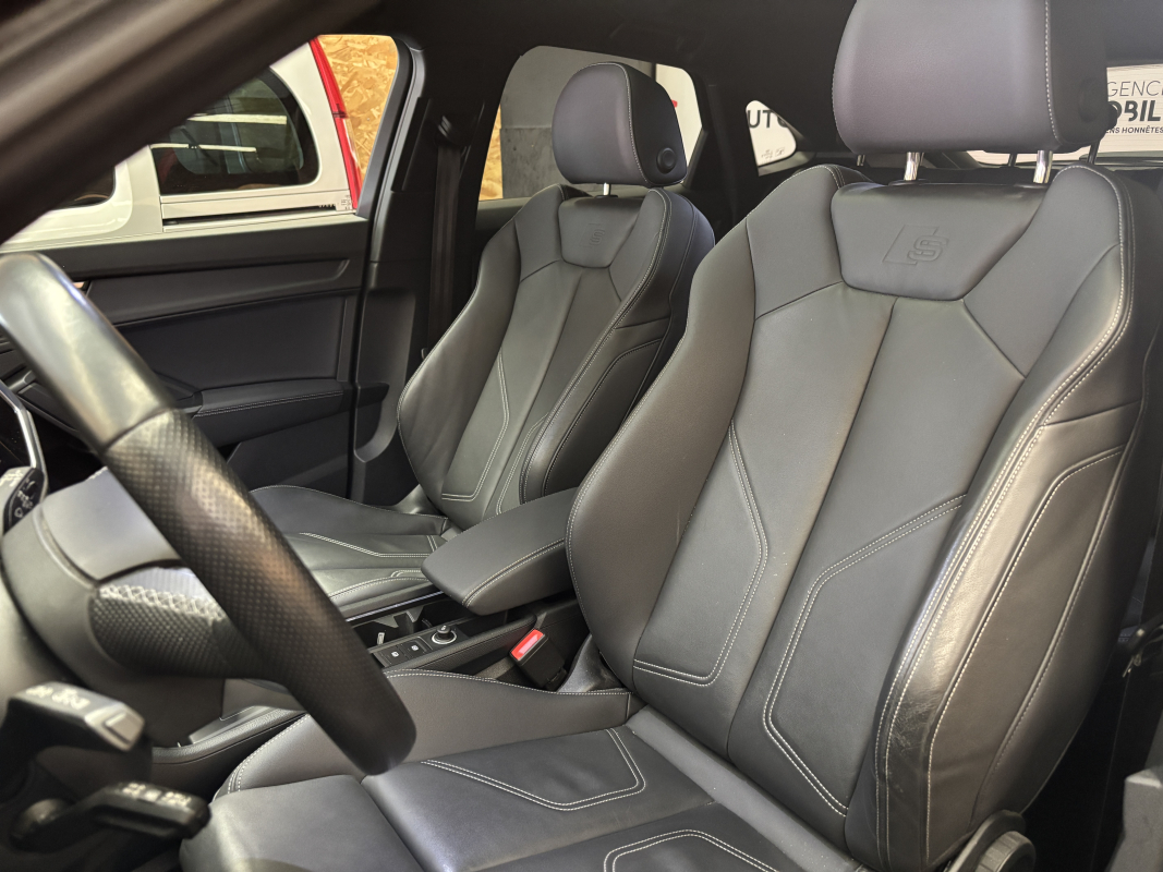Audi Audi Q3 — 10