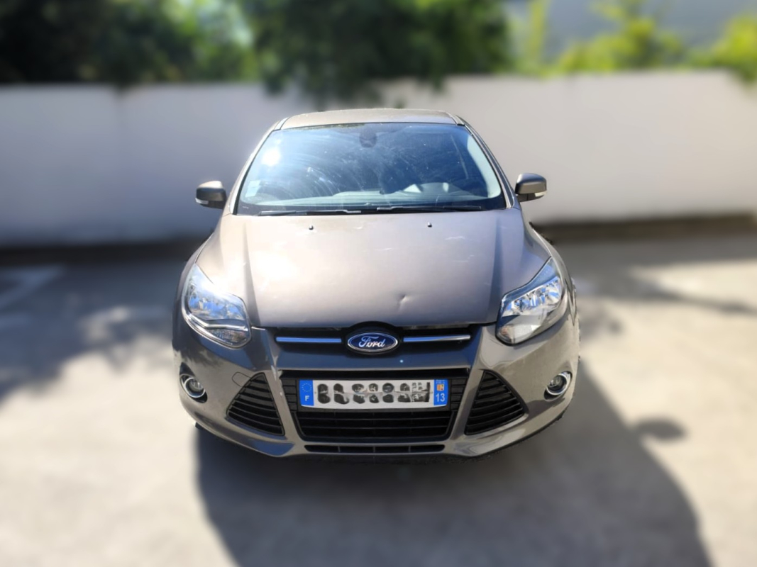 Ford Focus — 8