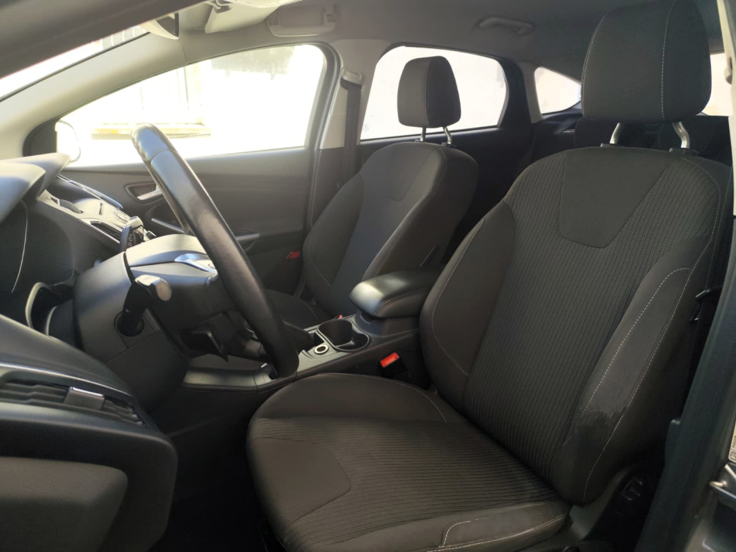 Ford Focus — 11