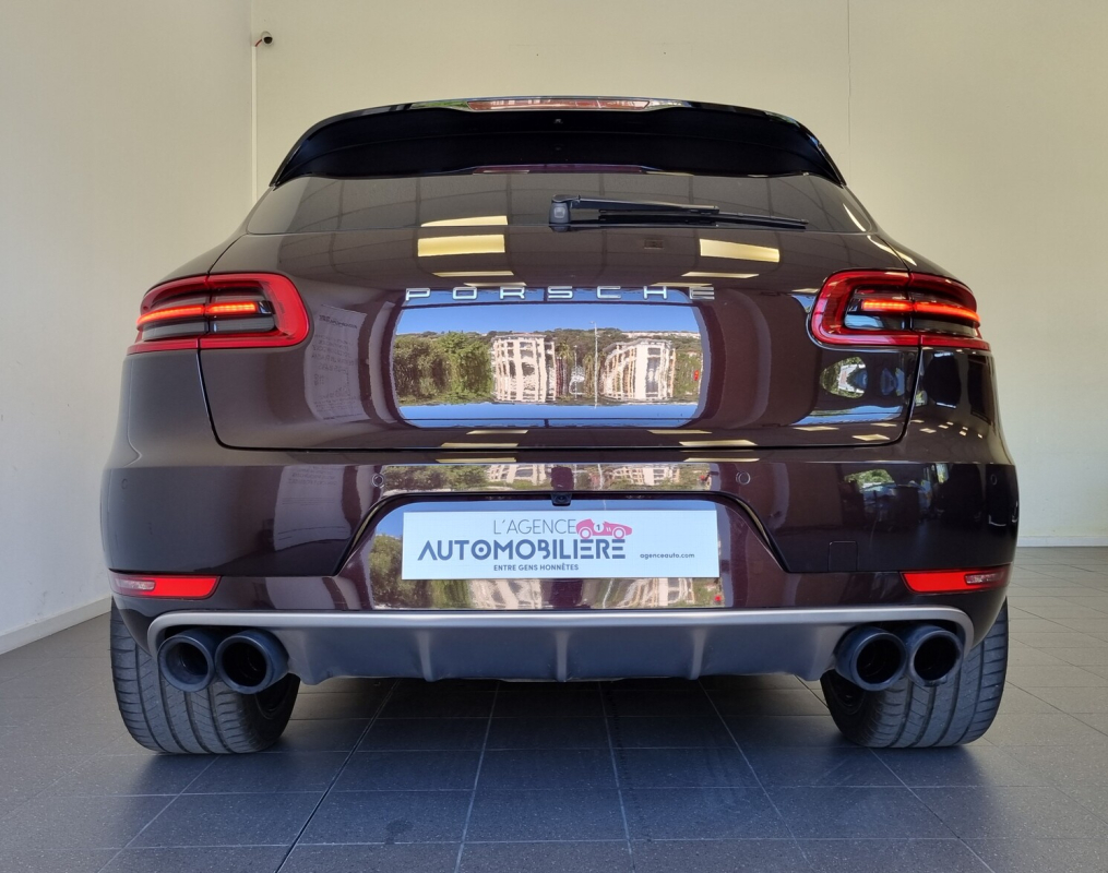 Porsche Macan — 5