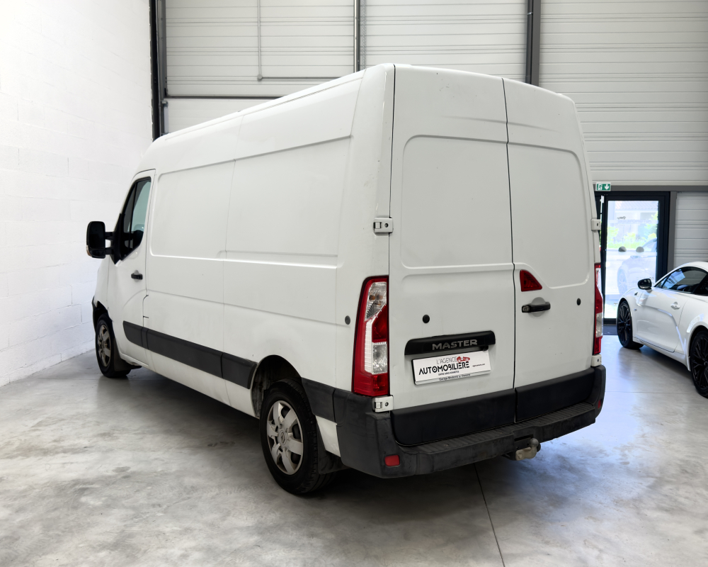 Renault Master — 6