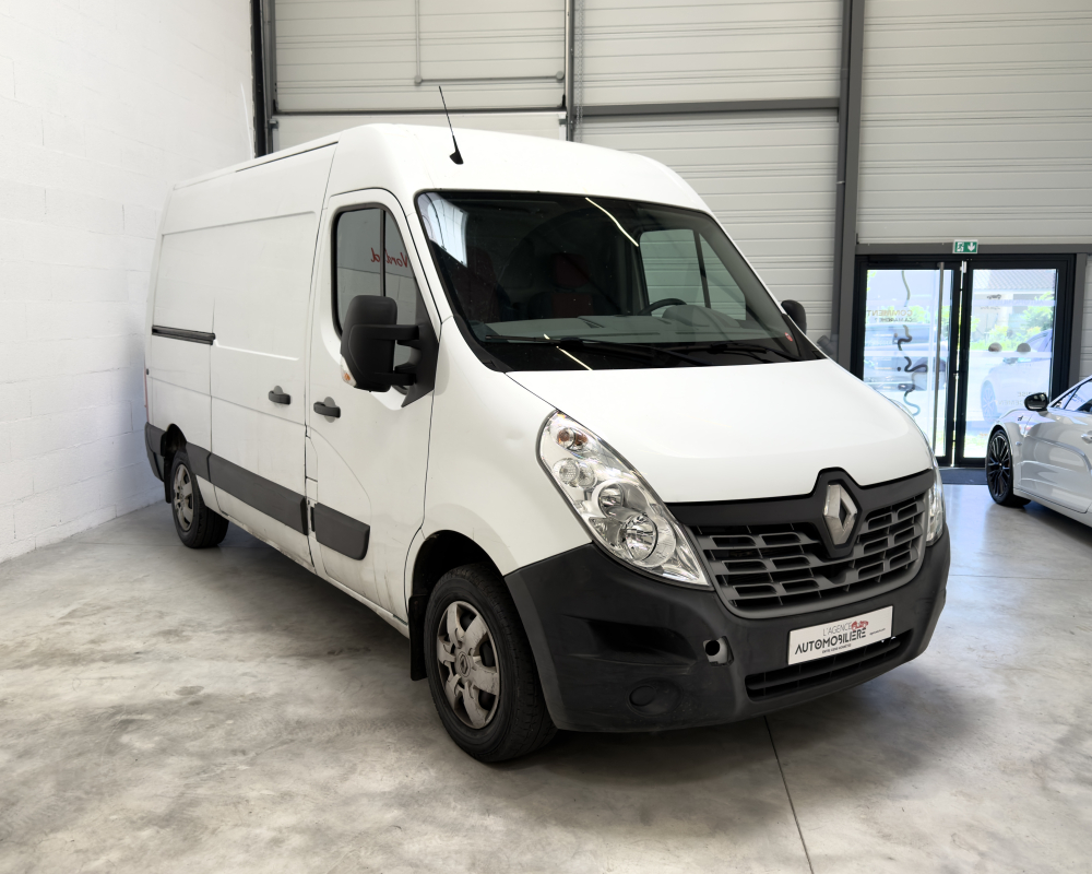 Renault Master — 3