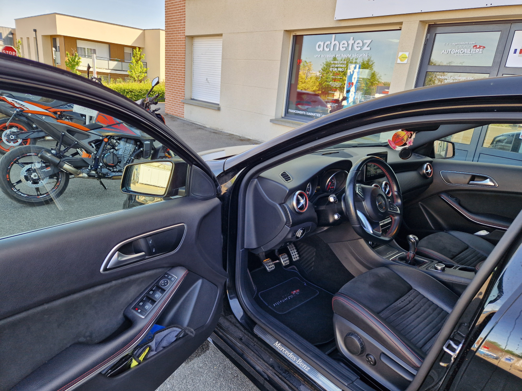 Mercedes Classe A — 10
