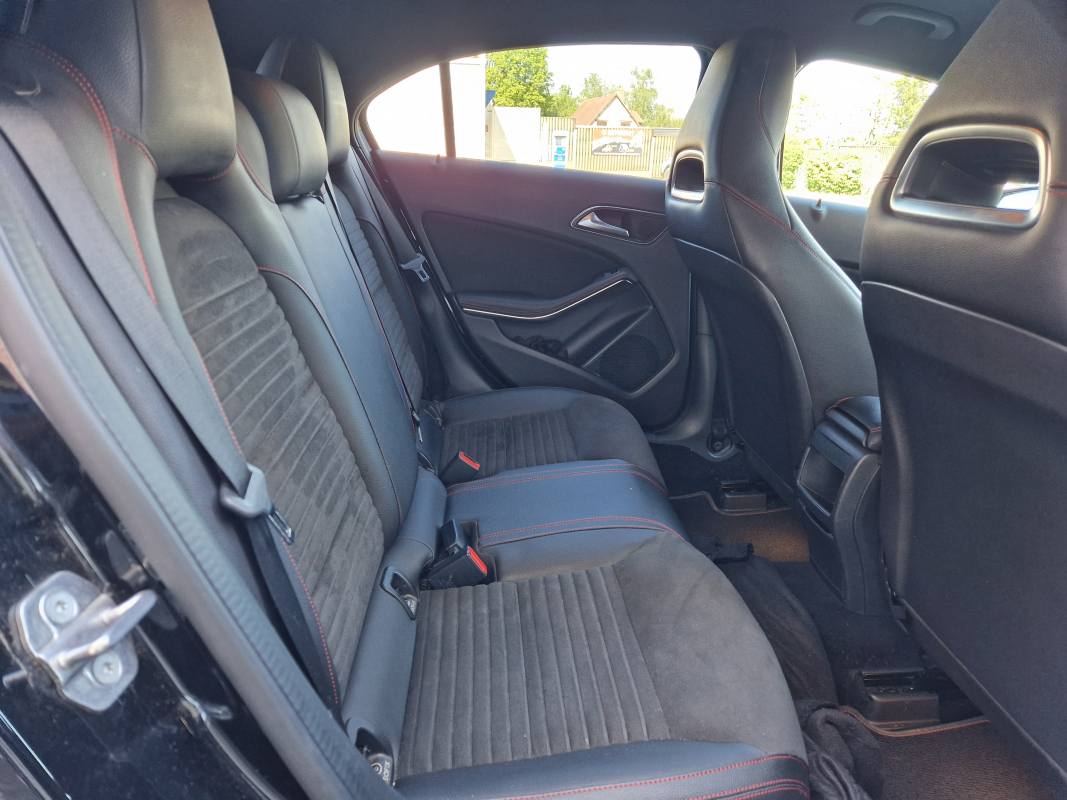 Mercedes Classe A — 23