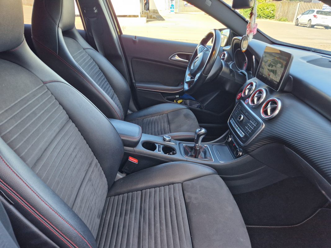 Mercedes Classe A — 24