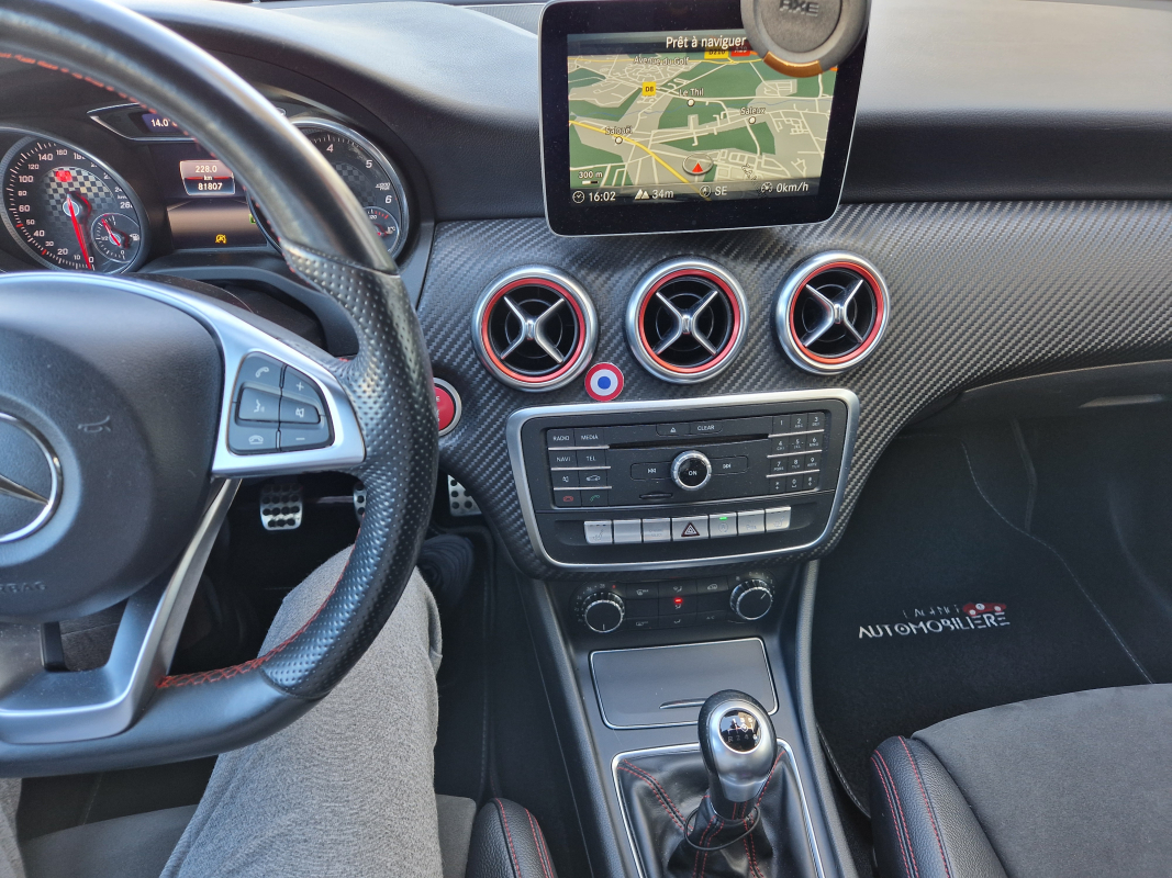 Mercedes Classe A — 14