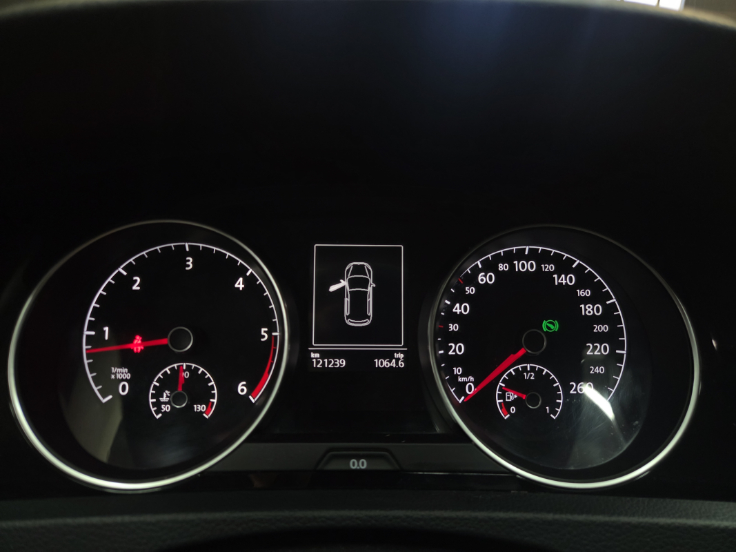 Volkswagen Golf — 13