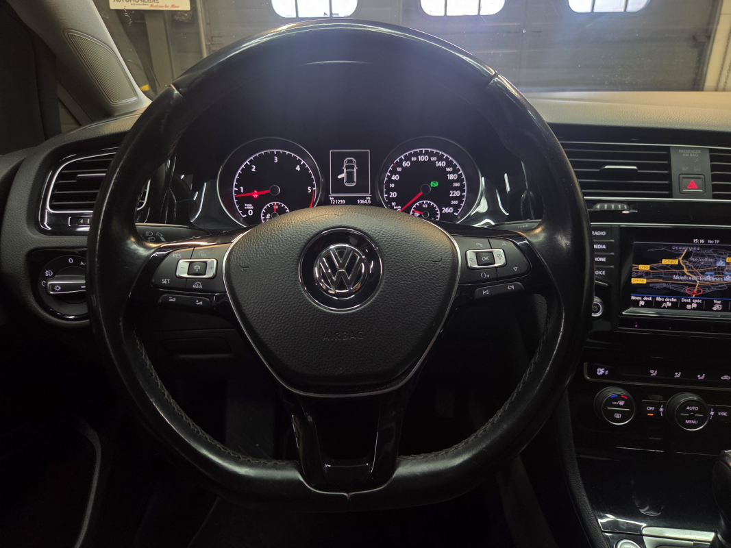 Volkswagen Golf — 12