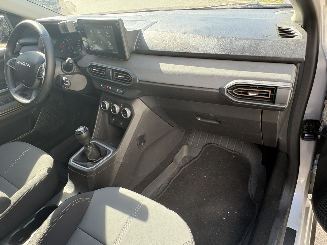Dacia Sandero — 9