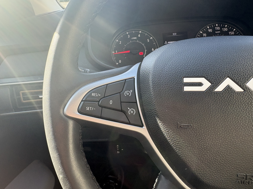 Dacia Sandero — 12